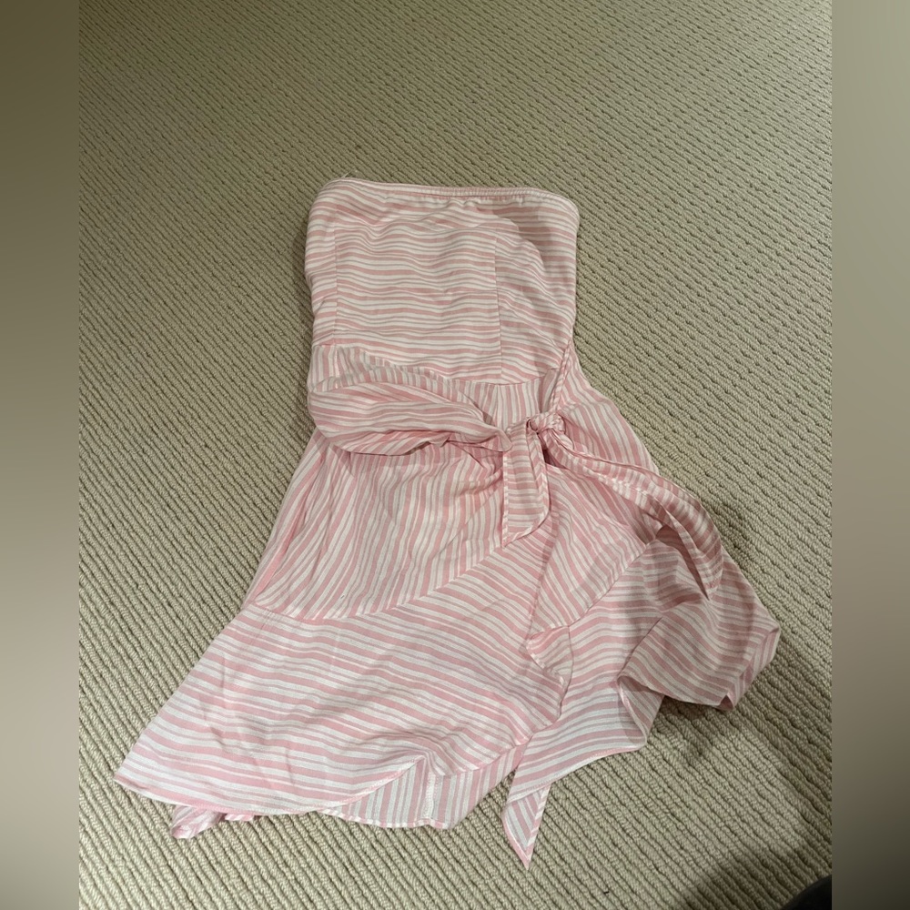 Impeccable pig strapless dress